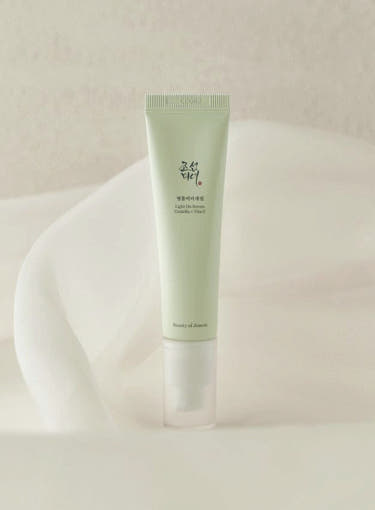 Beauty of Joseon Light On Serum 30ml – Brighten, Soothe & Strengthen with Centella + Vitamin C | CanZee